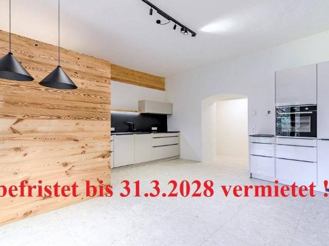 Elegante 4 Zimmerwohnung mit traumhaftem Parkblick Top 5