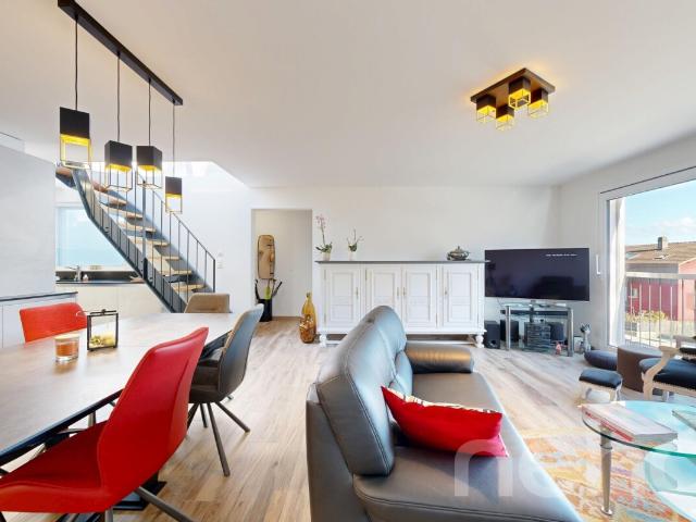 Elegante 4,5 Zimmer, hell und atemberaubende Ausblicke