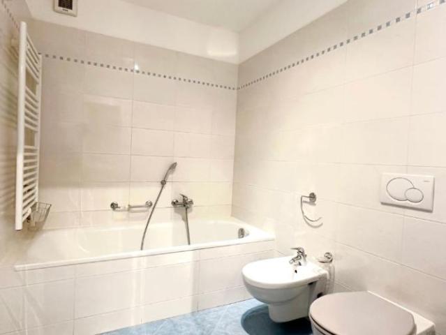 Elegante 4.5 Zimmer Wohnung mit moderner Ausstattung in Castel San Pietro