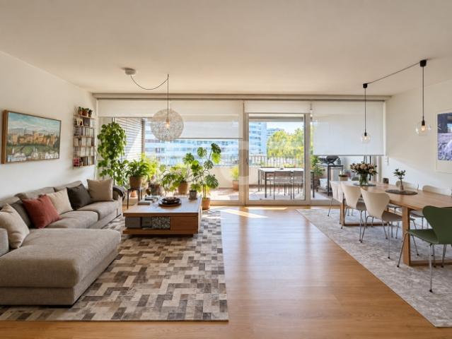 Elegante 5 Zimmer Wohnung in einer luxuriösen Residenz