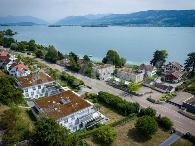 Elegante 5.5 Zimmer Terrassenwohnung nur wenige Schritte vom Zürichsee entfernt zu kaufen!