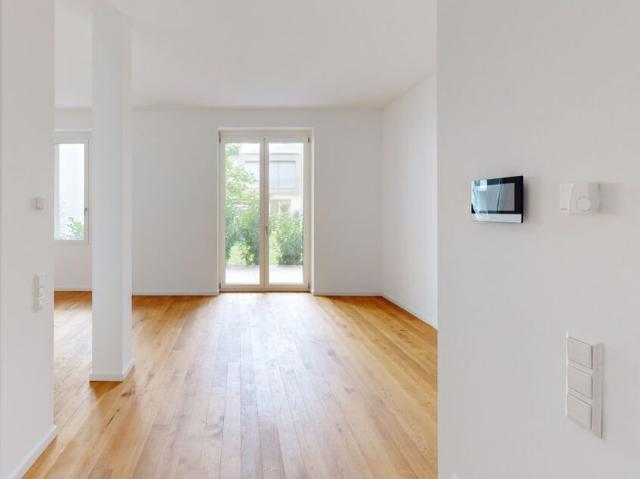 Elegante 2 Zimmer Wohnung mit Balkon in der Weststadt!