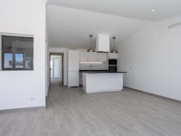 Elegante T1 com dois terraços privados no coração de Loule