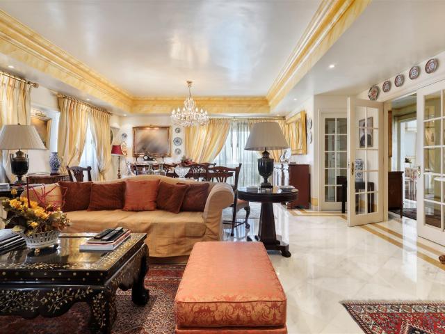 Elegante T5 no Areeiro 185m² Areeiro