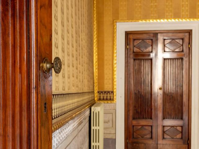 Elegante ufficio in palazzo Nobiliare