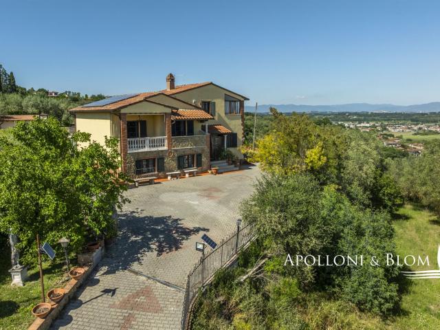 Elegante Villa vista fino Cortona, energia solare Valdichi. 242m² Sinalunga