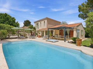Élégante Villa de 165 m² avec Piscine