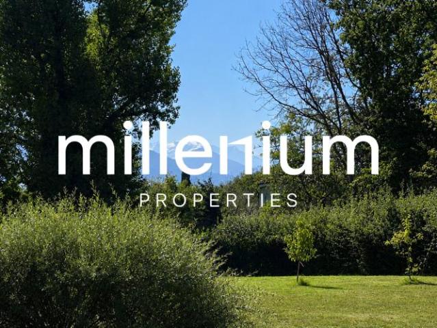 Élégante villa familiale avec jardin dans un cadre privilégié à Mies