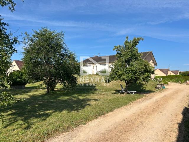 Élégante villa familiale – Un bien d'exception au cœur de Sennecey le Grand