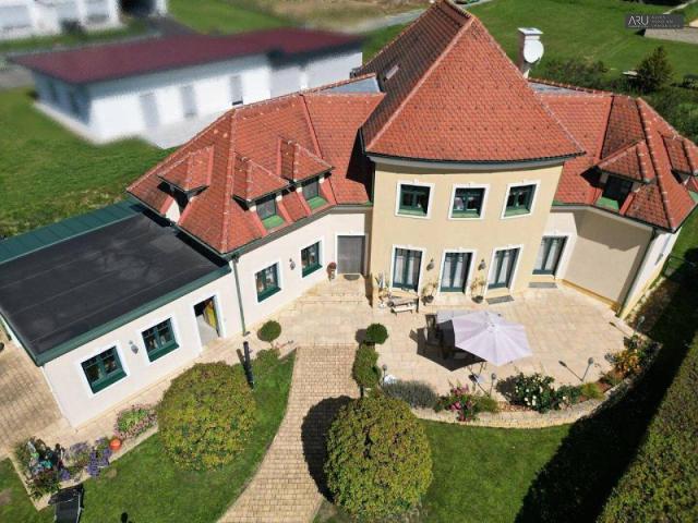 Elegante Villa Oberwart Nähe