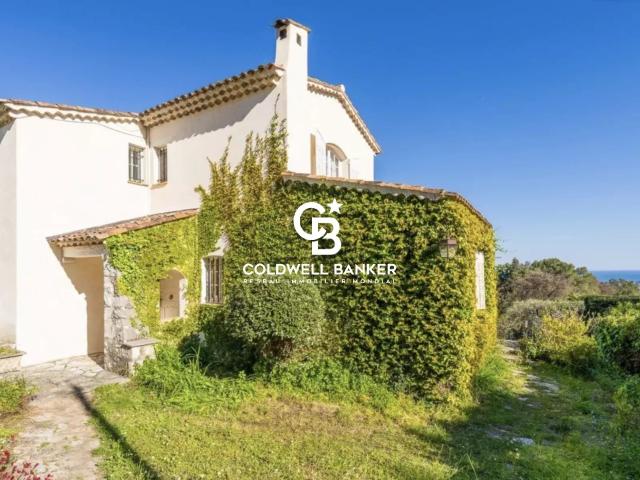 Élégante villa provençale rénovée avec vue mer à Saint Paul. 151m² Saint Paul de Vence
