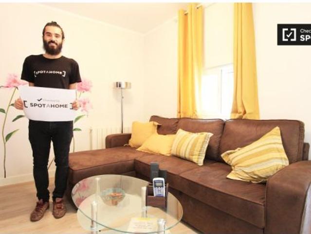 Elegante y remodelado apartamento de 2 dormitorios en alquiler en Hortaleza