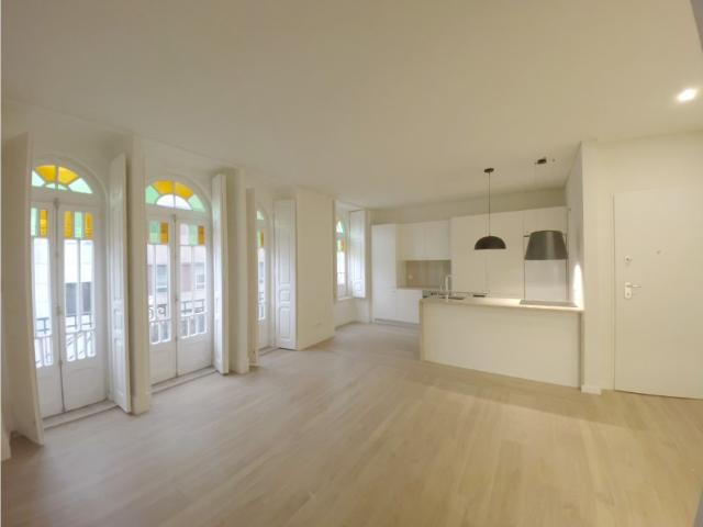 APARTAMENTO T1 | MOBILADO | EQUIPADO | SUITE | VARANDIM | SANTO ANTÓNIO | LISBOA