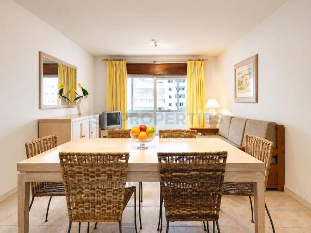 Elegante Apartamento T2 no Centro de Quarteira 81m² Quarteira