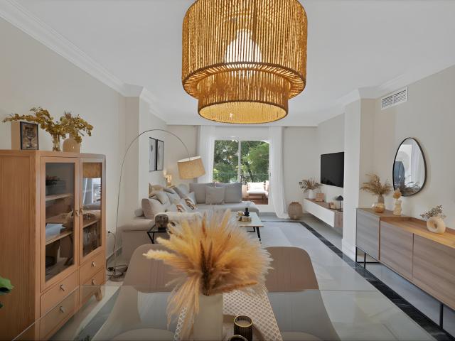 Elegante apartamento completamente renovado en la exclusiva. 86m² Marbella