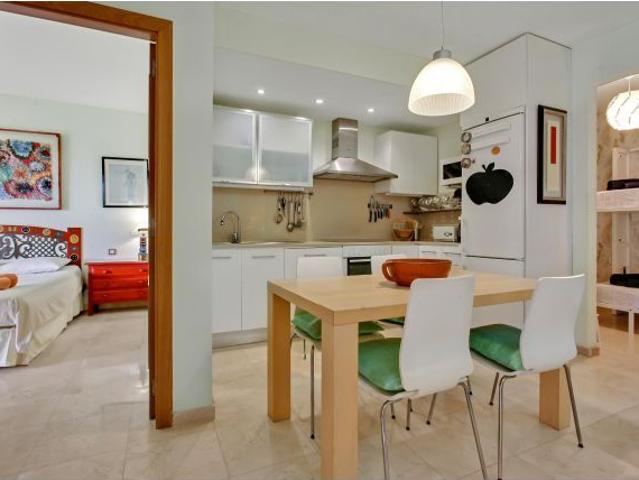 Elegante apartamento de 2 dos dormitorios en Palm Mar por temporada