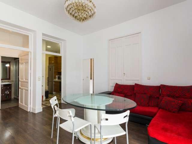 Elegante apartamento de 2 dormitorios en alquiler en el centro de Madrid