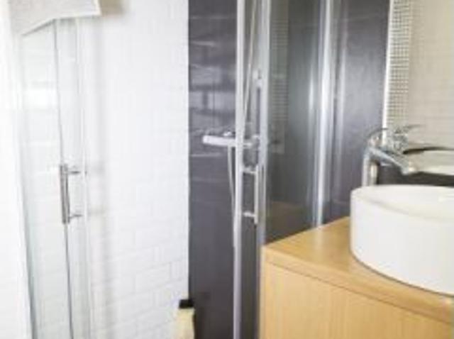 Elegante apartamento de 2 dormitorios en alquiler en Sants