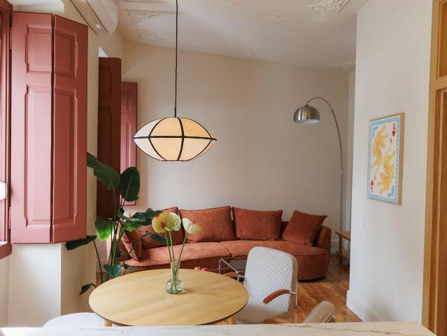 Elegante apartamento de dois quartos, de design exclusivo, t. 76m² Pena, Quintã e Vila Cova