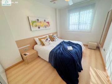 ELEGANTE APARTAMENTO JUNTO AL MAR EN LA URBANIZACIÓN GALLO ROJO, EL CAMPELLO