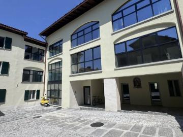 ELEGANTE APPARTAMENTO 2.5 LOCALI IN CENTRO A MENDRISIO