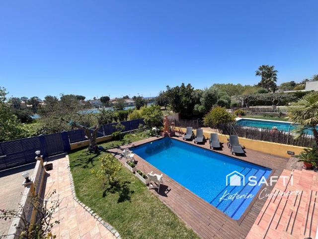 Elegante casa con Piscina en Calafell – Costa Dorada