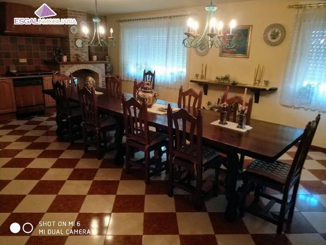 Elegante Casa en el Ariño de Barbastro
