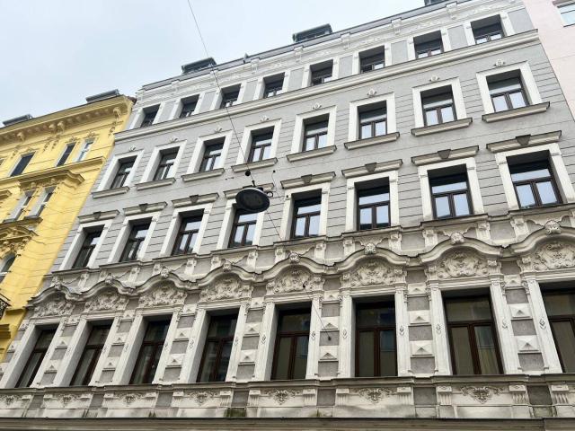 Elegante City Wohnung mit Altbauflair in der Novaragasse