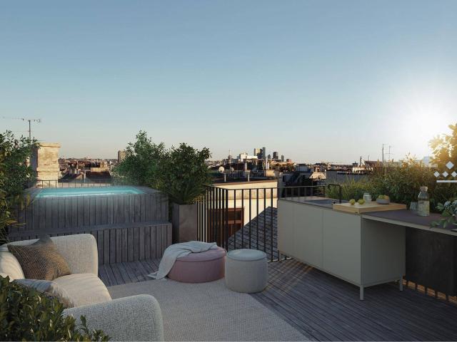 Elegante Dachgeschoss Maisonette mit Dachterrasse und Jacuzzi