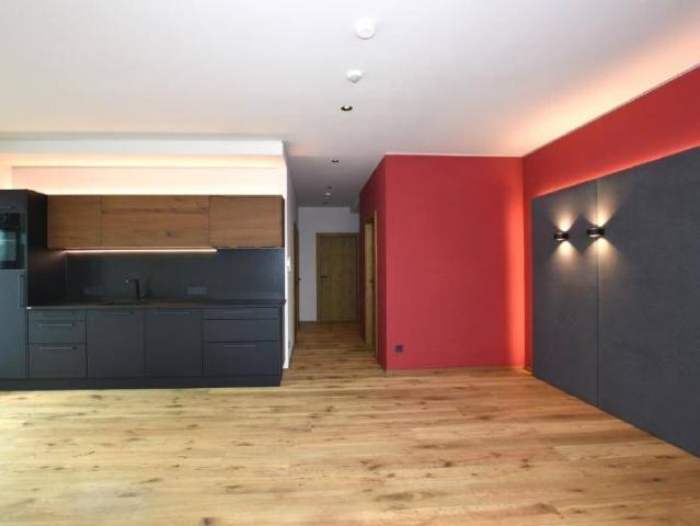 Elegante DG Neubauwohnung in Kitzbühel zu mieten