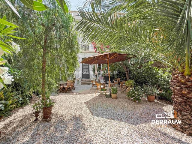 Élégante demeure de caractère de 160 m2 avec jardin arboré de 100 m2