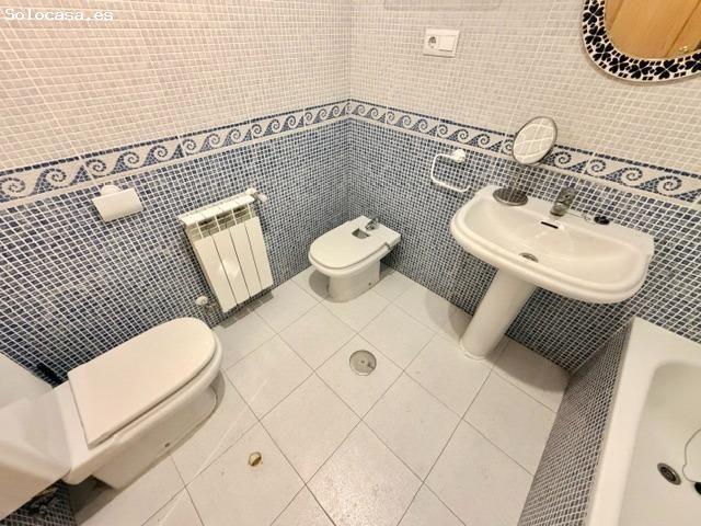 Elegante Dúplex en San Antón: Comodidad y Diseño Moderno