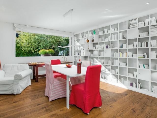 ELEGANTE E MODERNA VILLA ALTO STANDING 6.5 LOC. A TORRICELLA