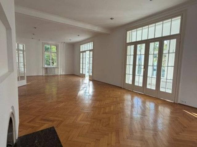 Elegante Einfamilienvilla Nähe Türkenschanzpark