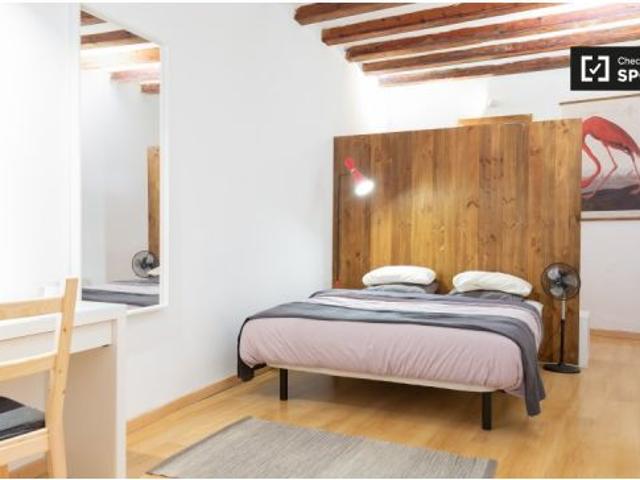 Elegante estudio en alquiler en el raval
