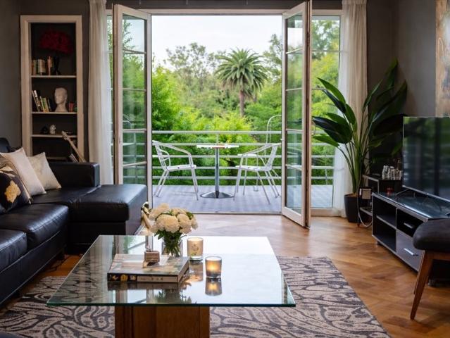 Elegante habitación Metro Bellas Artes. Vista al parque y baño privado con tina