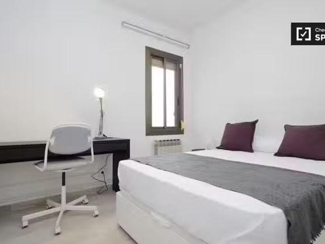 Elegante habitación en el apartamento de 7 dormitorios Horta G.