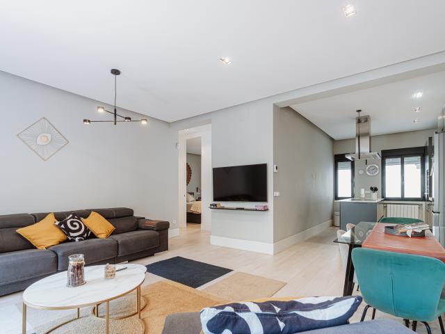Elegante · Luminosa · Exclusiva vivienda en el corazón del Madrid de los Austrias