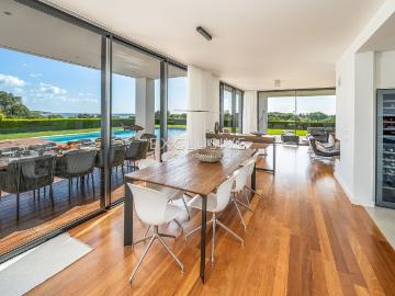 Elegante moradia com vistas excepcionais e acesso direto ao. 193m² Lagos