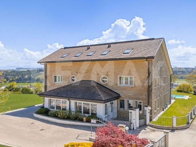 Élégante propriété avec 2 habitations indépendantes et piscine