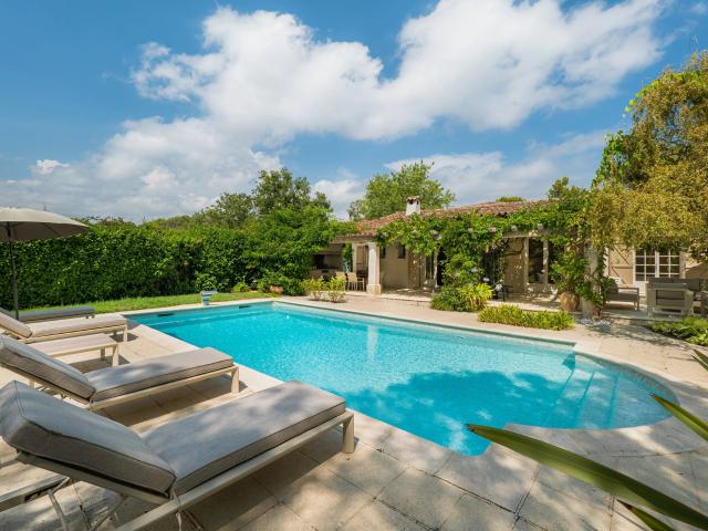 Élégante propriété dans un écrin de verdure à Mougins 200m² Mougins