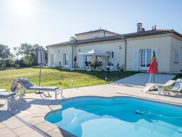 Élégante Propriété Haut De Gamme 260m² La Romieu