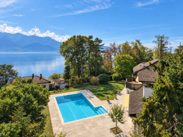 Elegante Residenz mit Panoramablick auf den See und die Weinberge von Lavaux