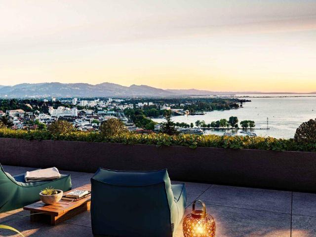 Elegante Seelodge mit weitem Alpen und Seeblick Suite Romanshorn