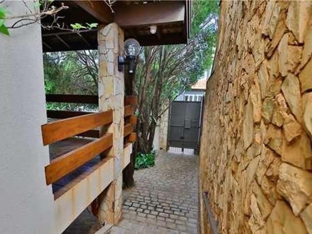 Espetacular sobrado para venda em Centro com 5 quartos, 538m²