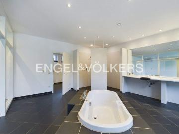 Eleganter Winkel Flachdach Bungalow in Viersen