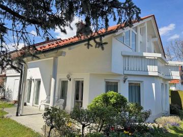 Elegantes, gepflegtes Einfamilienhaus in ruhiger Lage
