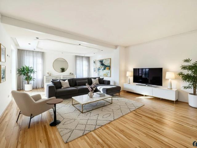 Elegantes Einfamilienhaus in Zeiselmauer mit Garten, Garage und Wellnessbereich
