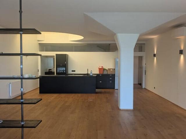Elegantes, klimatisiertes 94m² Fabriksloft mit hochwertiger Ausstattung