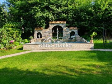 Frisch modernisiert: Haus mit Pool, neuer Terrasse und neuer Heizung Dez. 25